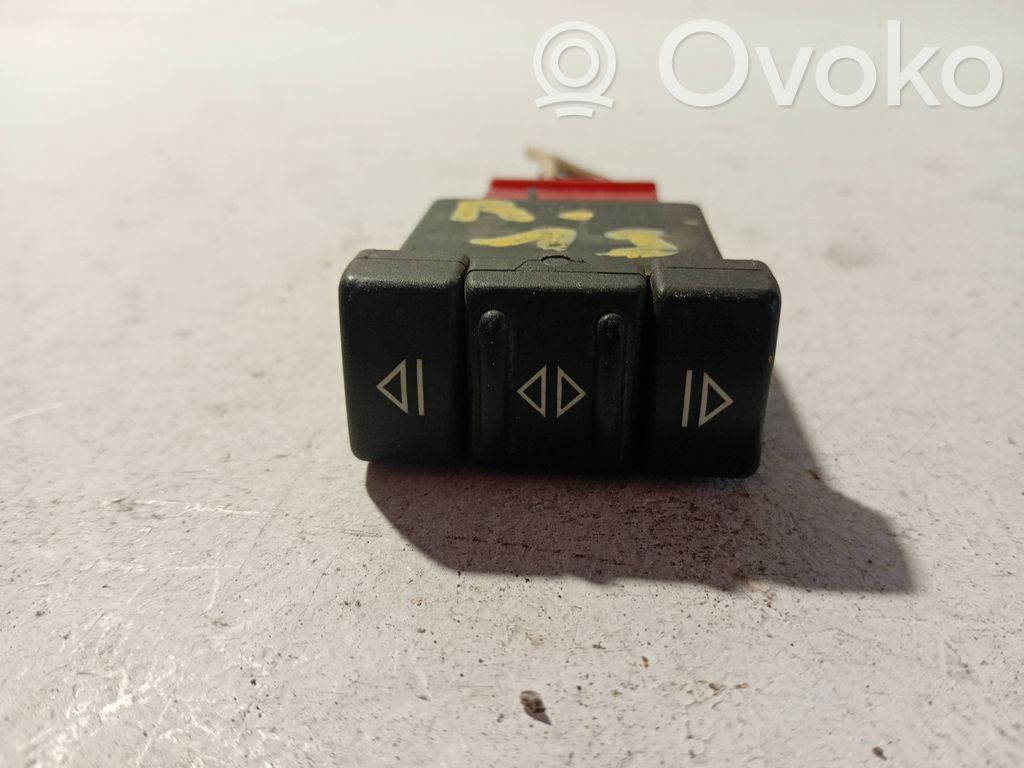Renault 19 Sonstige Schalter / Griffe / Umschalter 