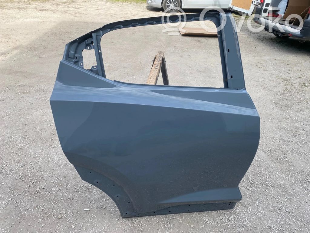 Rear door