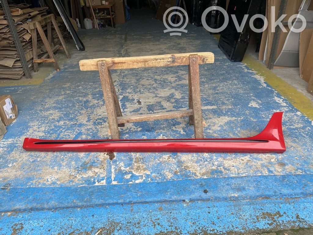 Audi A4 S4 B9 8W Moldura del faldón lateral 