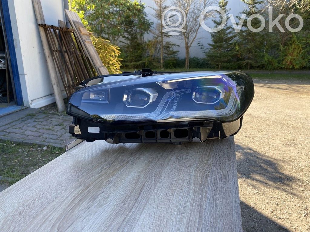 BMW 2 Active Tourer U06 Scheinwerfer 