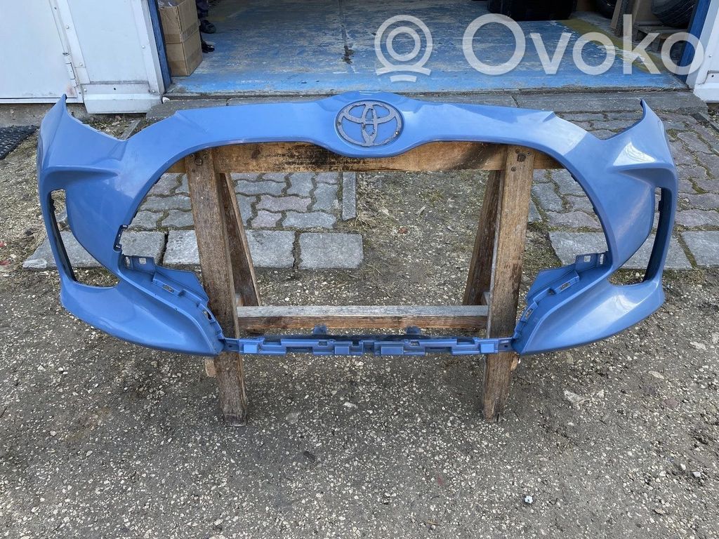 Toyota Yaris Front bumper 