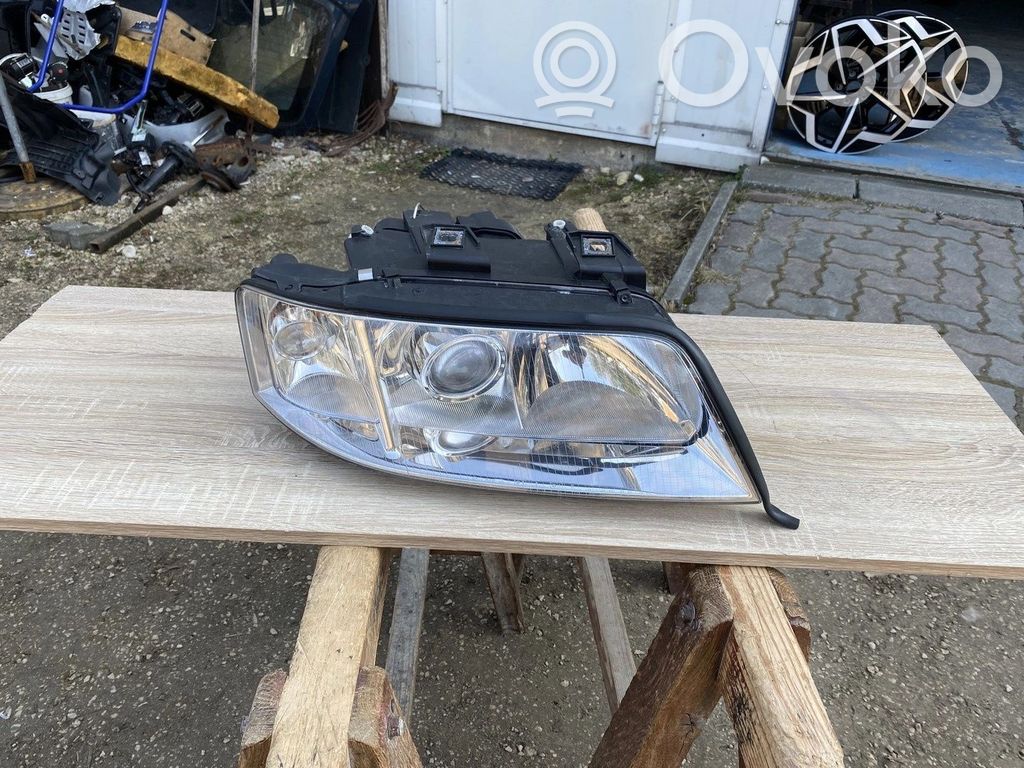 Audi A4 S4 B8 8K Phare frontale 