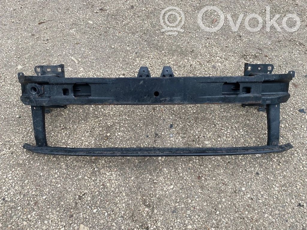 Volkswagen PASSAT B8 Traversa di supporto paraurti anteriore 