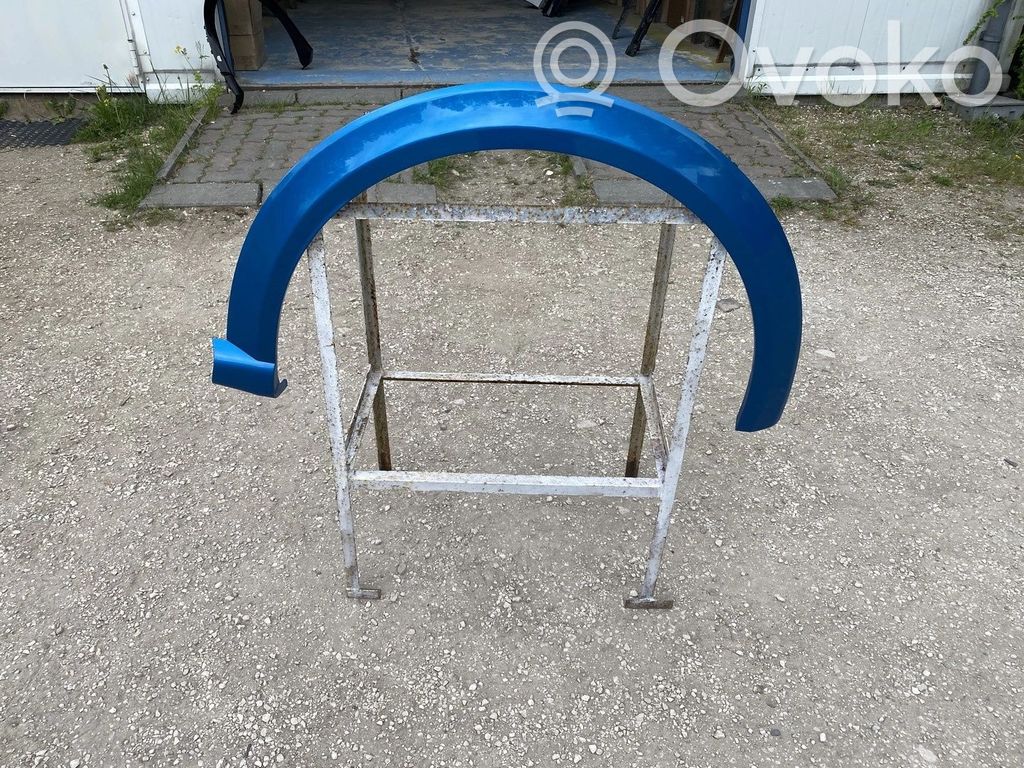 Ford Puma Garniture pour voûte de roue avant 