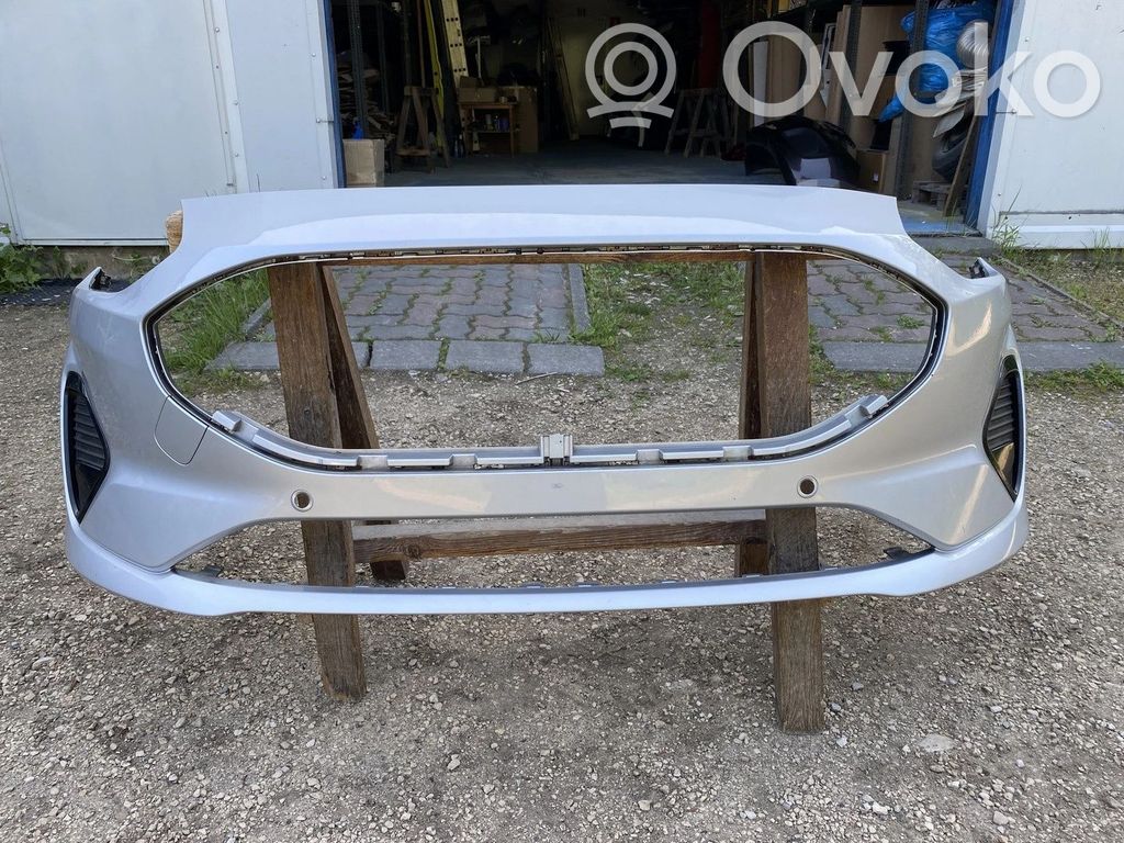 Ford Fiesta Parachoques delantero 