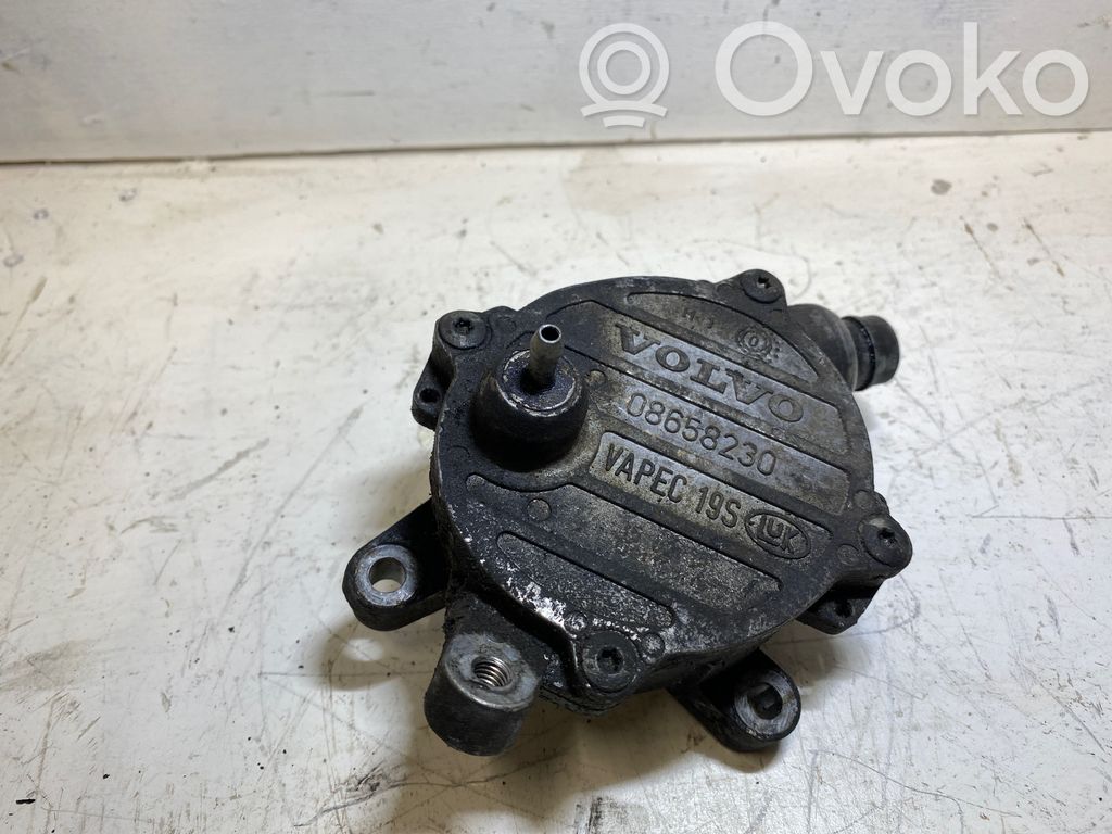 Volvo V70 Vacuum pump 