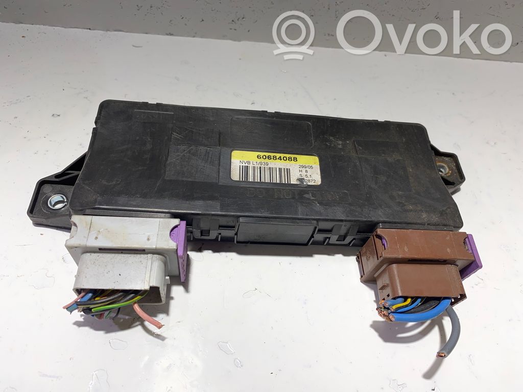 Door central lock control unit/module   60684088