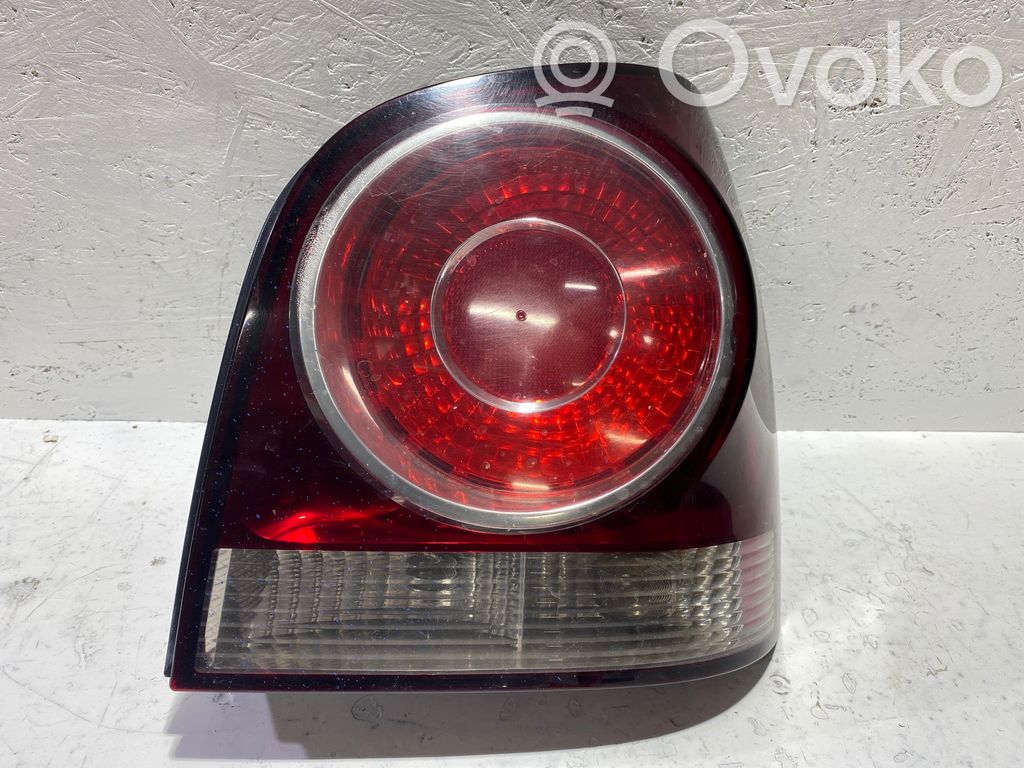 Volkswagen Polo IV 9N3 Lampă spate în caroserie 