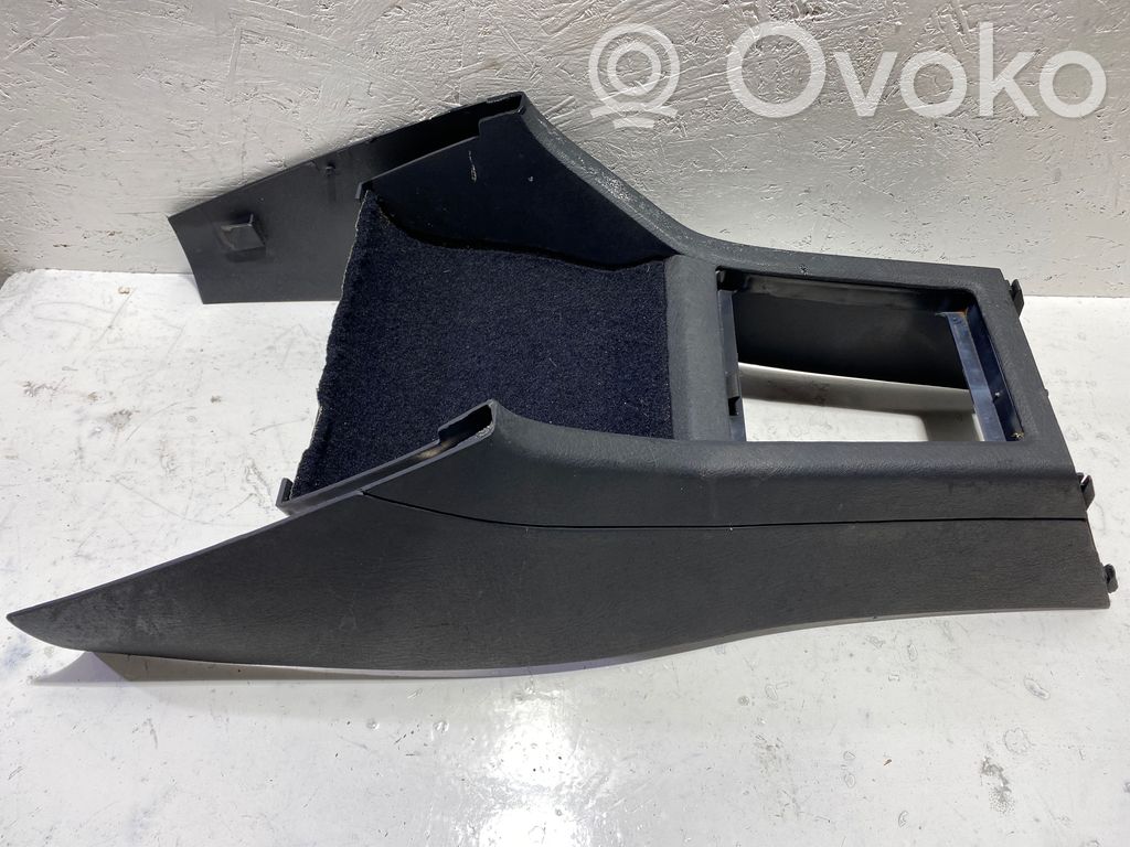 Audi 80 90 S2 B4 Kita salono detalė 