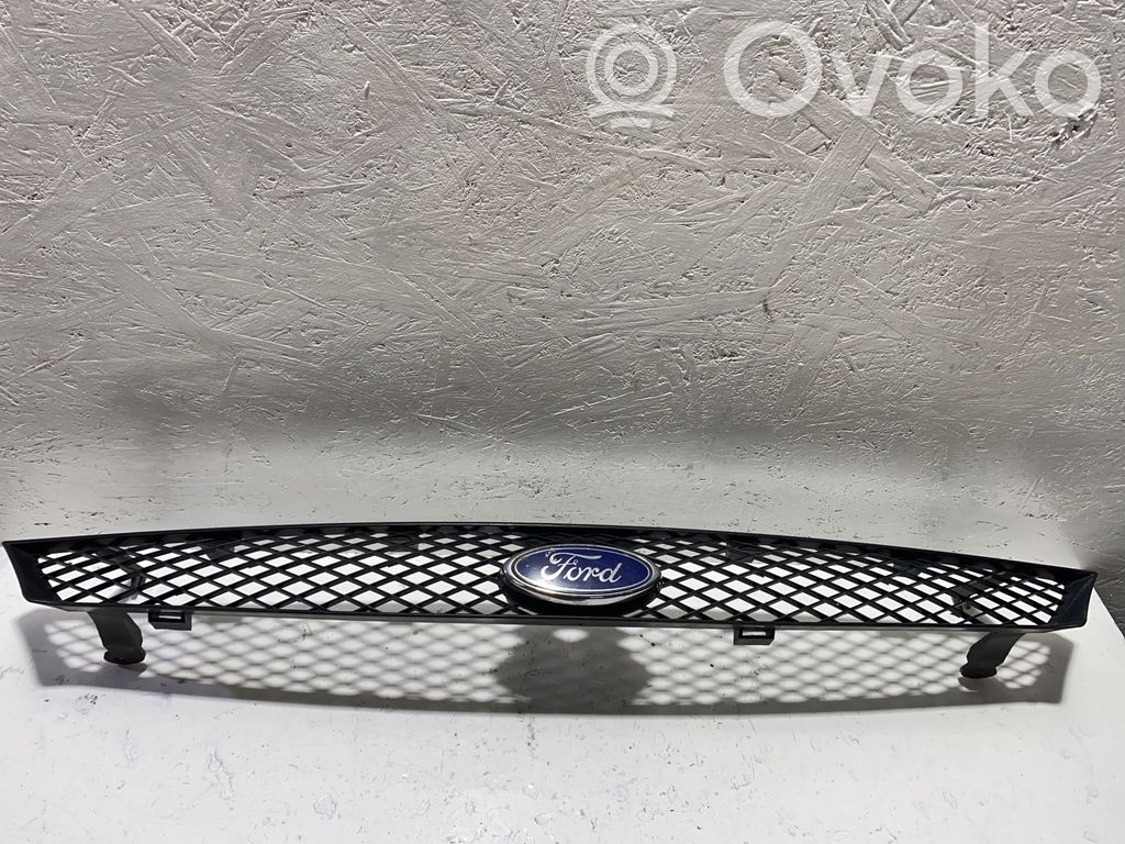 Ford Focus Priekšējais režģis 