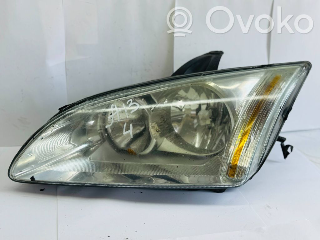 Ford Focus Headlight/headlamp 