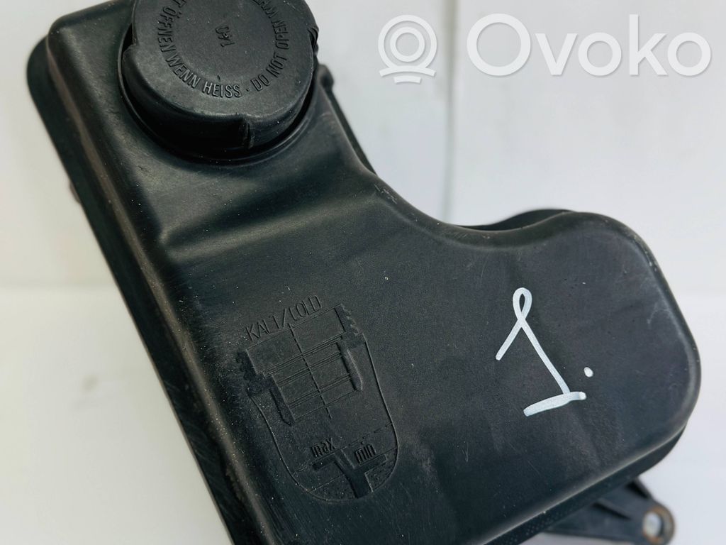 BMW X3 E83 Aušinimo skysčio išsiplėtimo bakelis 