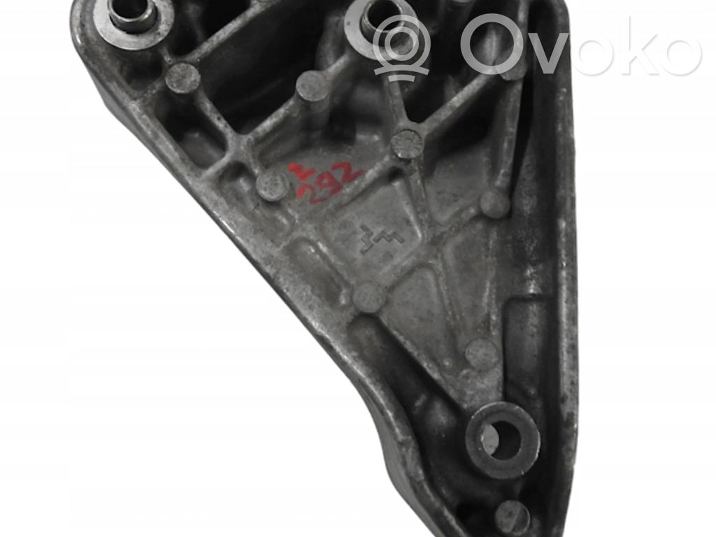Maserati Levante Generator/alternator bracket 