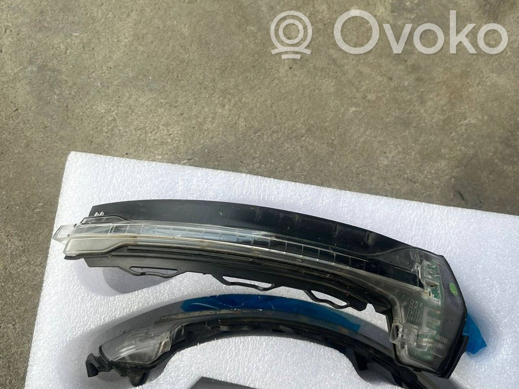 Audi A3 S3 8V Mirror indicator light 