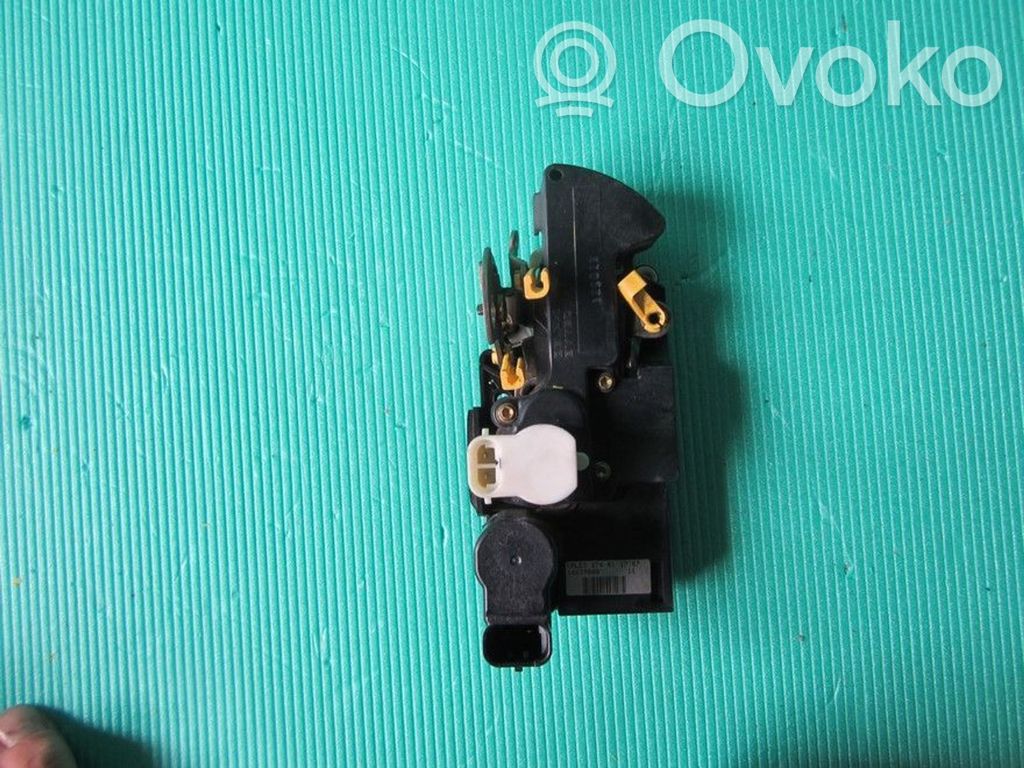 Opel Frontera B Galinių durų spyna 