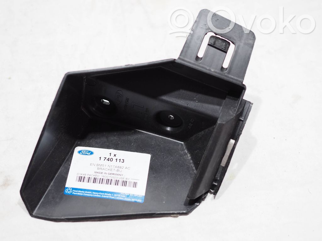 Ford Focus Rear bumper mounting bracket 