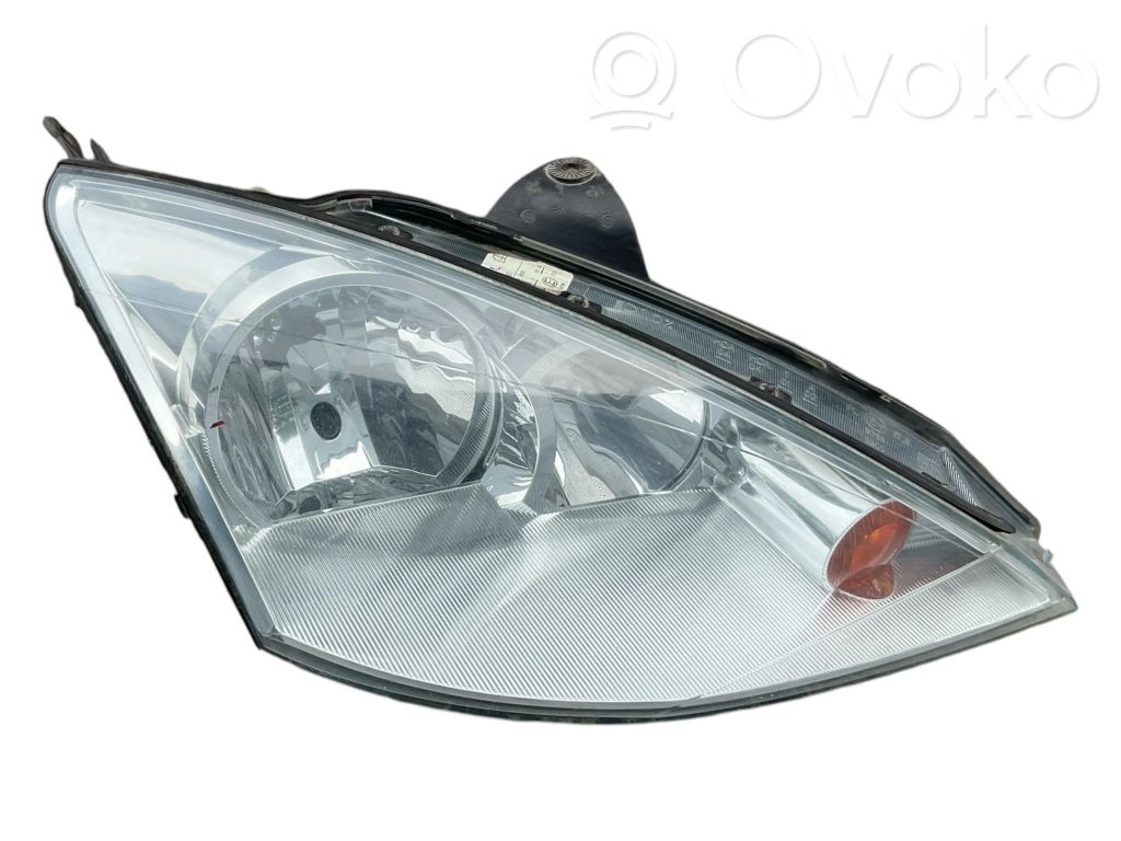 Ford Focus Headlight/headlamp 