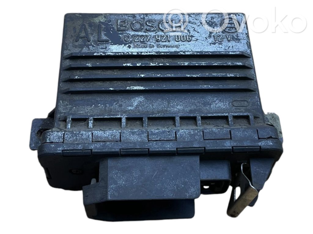 Opel Rekord E2 Engine control unit/module 