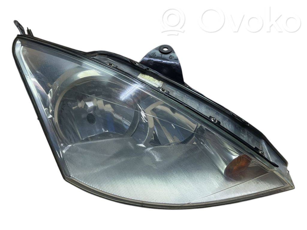Ford Focus Headlight/headlamp 