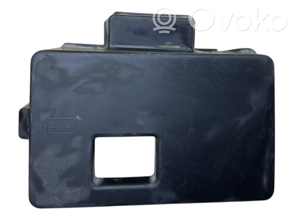 Ford Focus Battery box tray cover/lid 