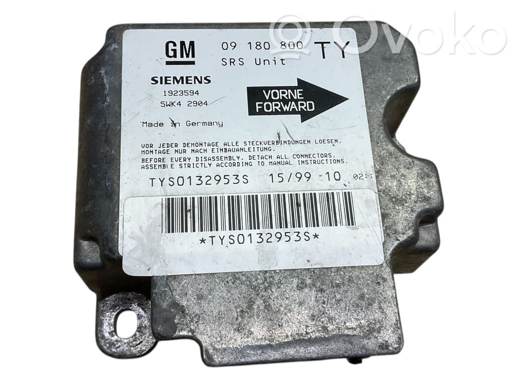 Opel Vectra B Airbag control unit/module 