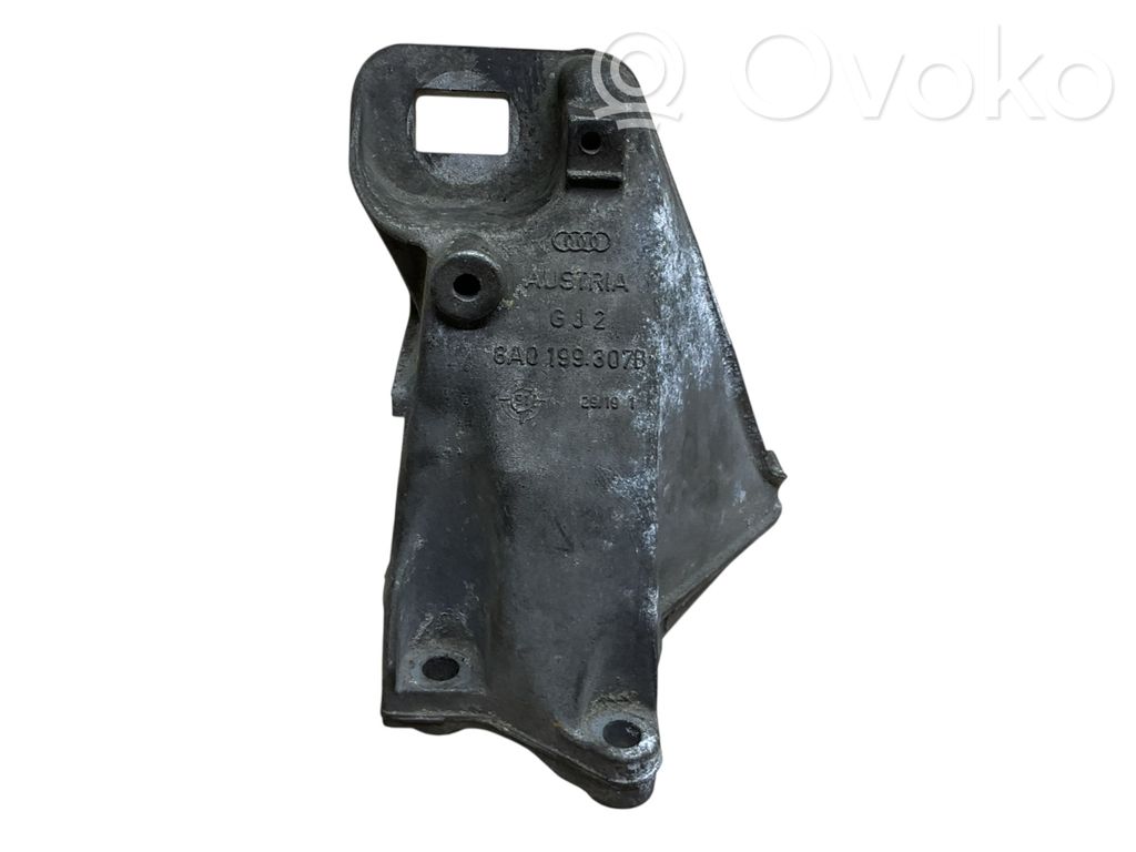 Audi 80 90 S2 B4 Engine mounting bracket 