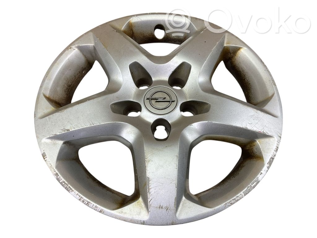 Opel Vectra C Kołpaki nieoryginalne R16 