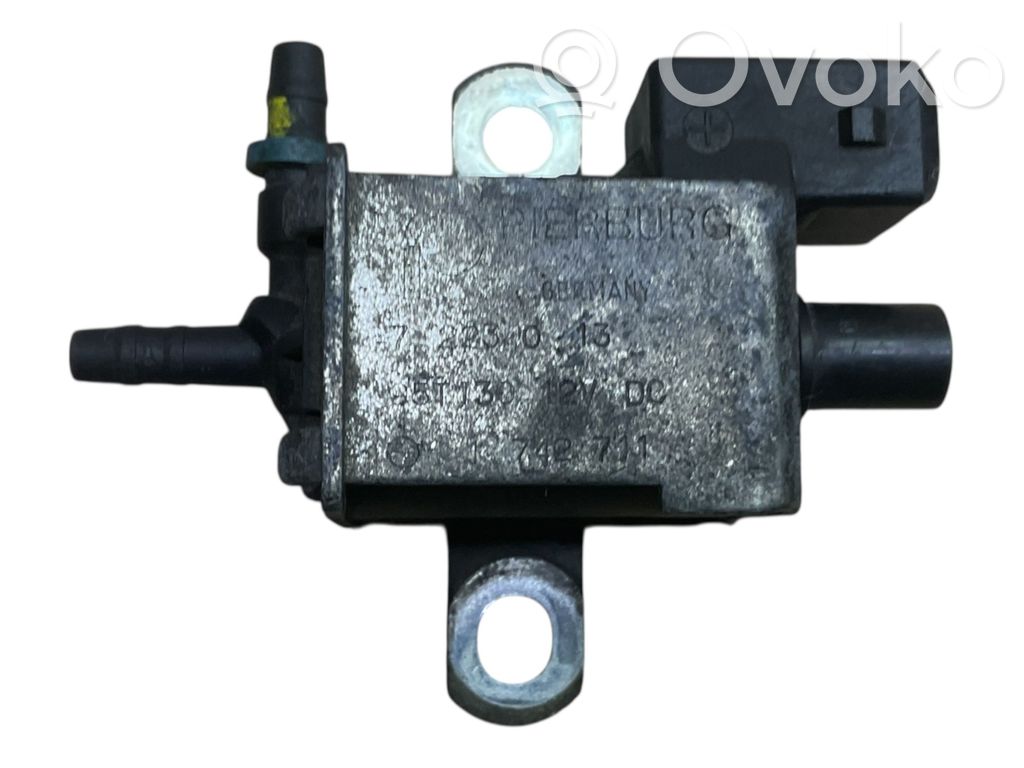BMW X5 E53 Vacuum valve 