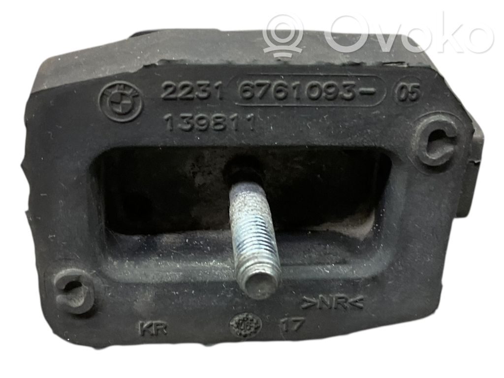 BMW 5 E60 E61 Gearbox mounting bracket 