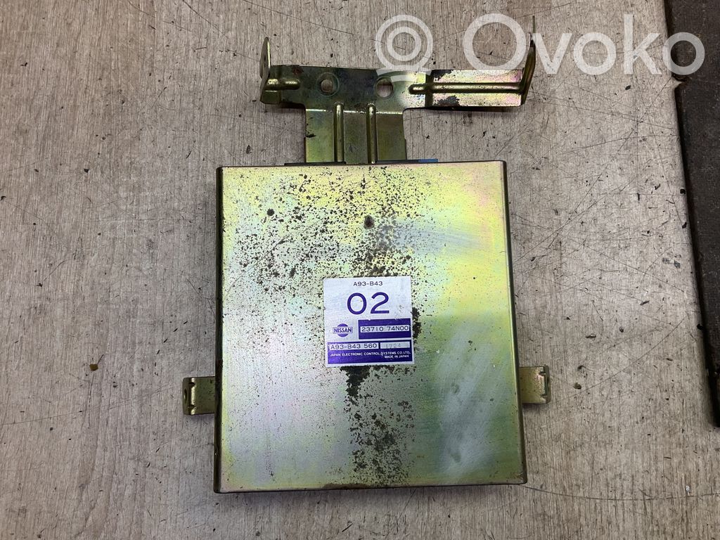 Nissan Primera Engine control unit/module 