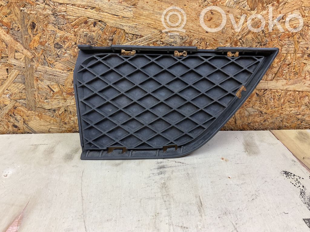 BMW X3 E83 Front bumper lower grill 
