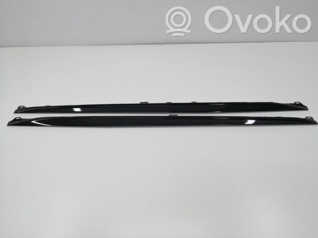 Audi RS6 C8 Kynnyksen/sivuhelman lista 