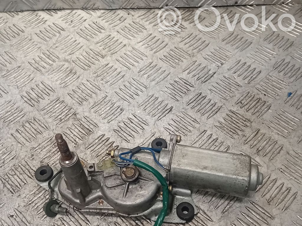 Mazda 323 F Silniczek wycieraczki szyby tylnej 
