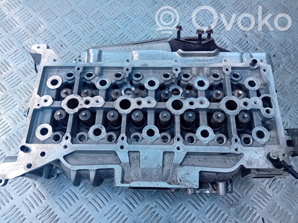 Engine head   RFHG9Q6090AB
