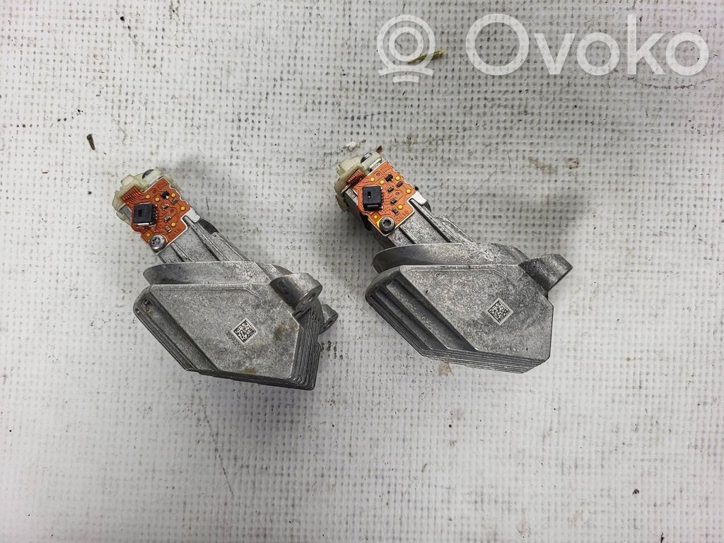 BMW 5 F10 F11 Modul control cu balast LED 