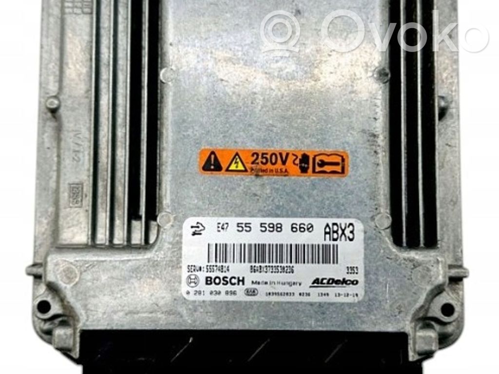 Opel Insignia A Engine control unit/module 