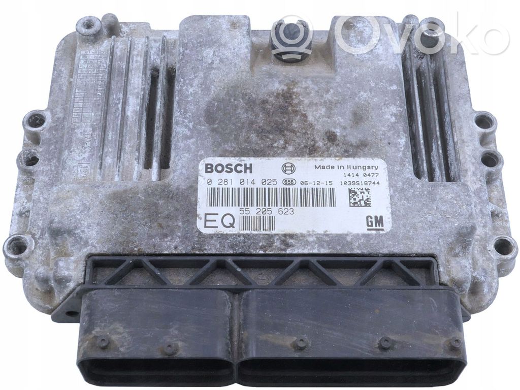 Opel Astra H Engine control unit/module 