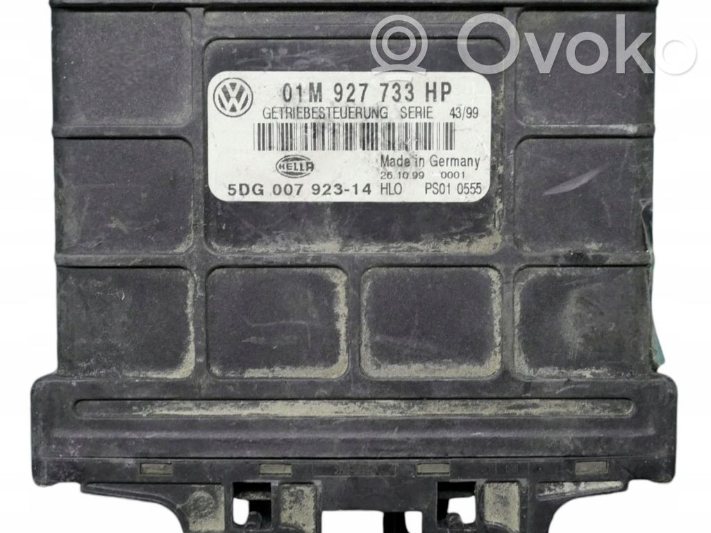 Moottorin ohjainlaite/moduuli   01M927733HP,5DG007923