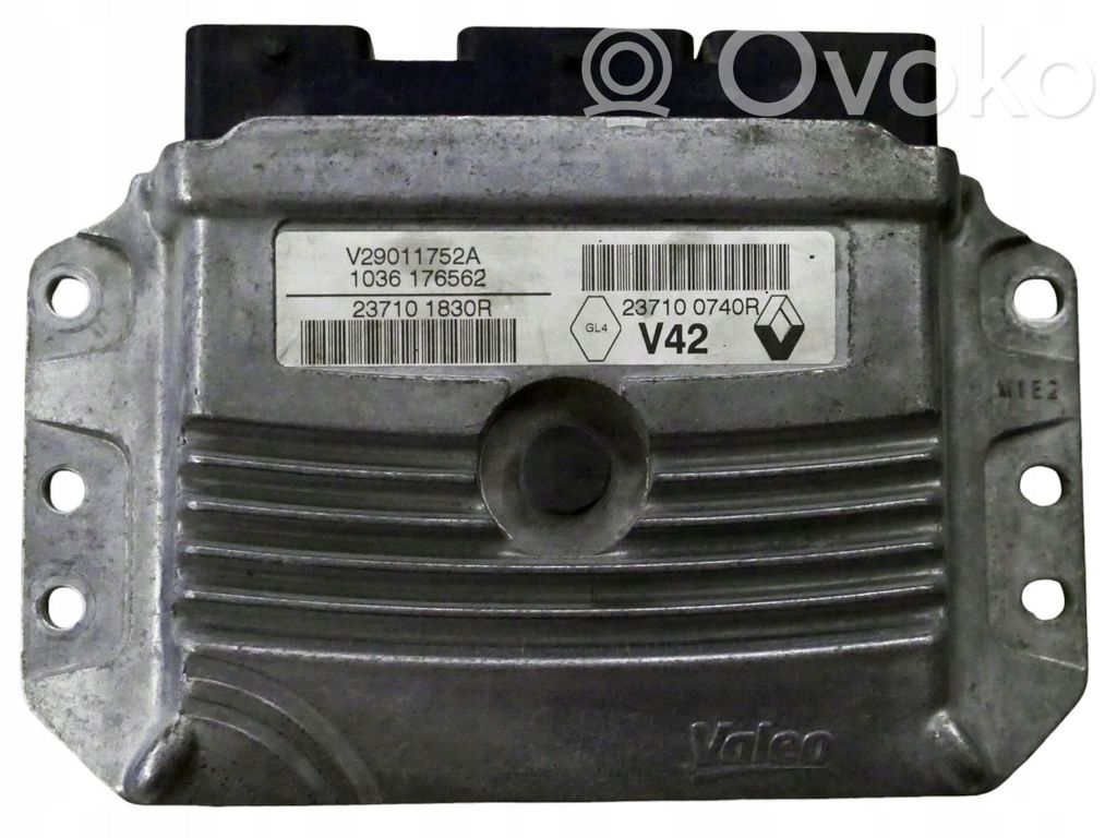 Dacia Logan I Engine control unit/module 