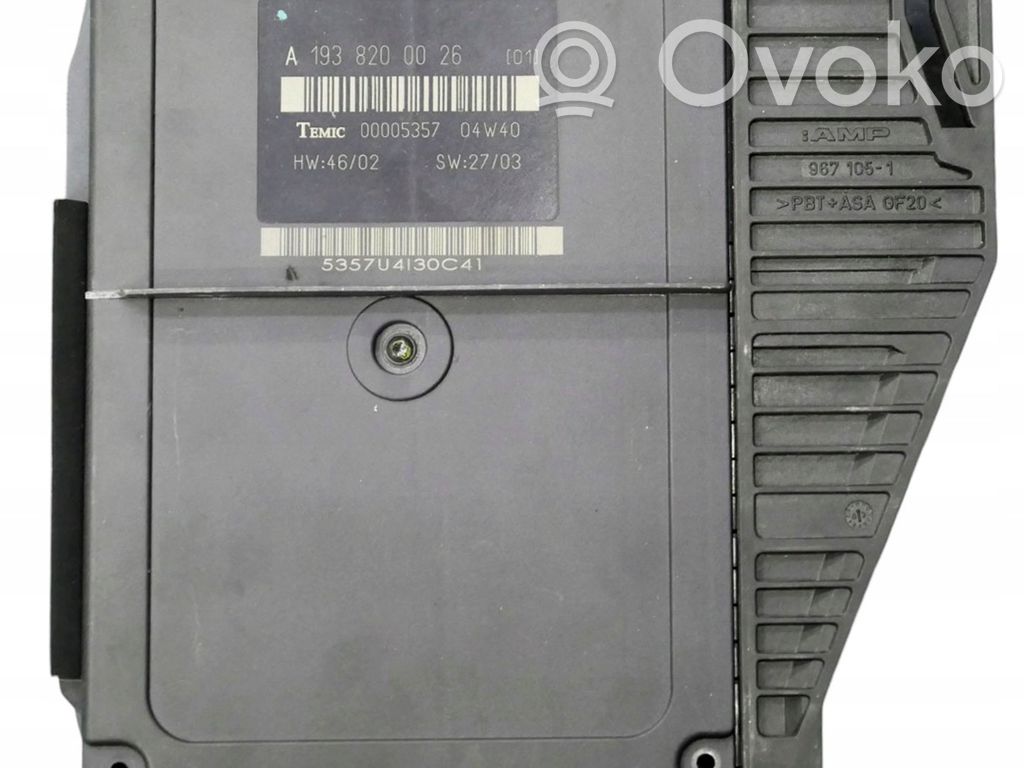 Chrysler Crossfire Central body control module 