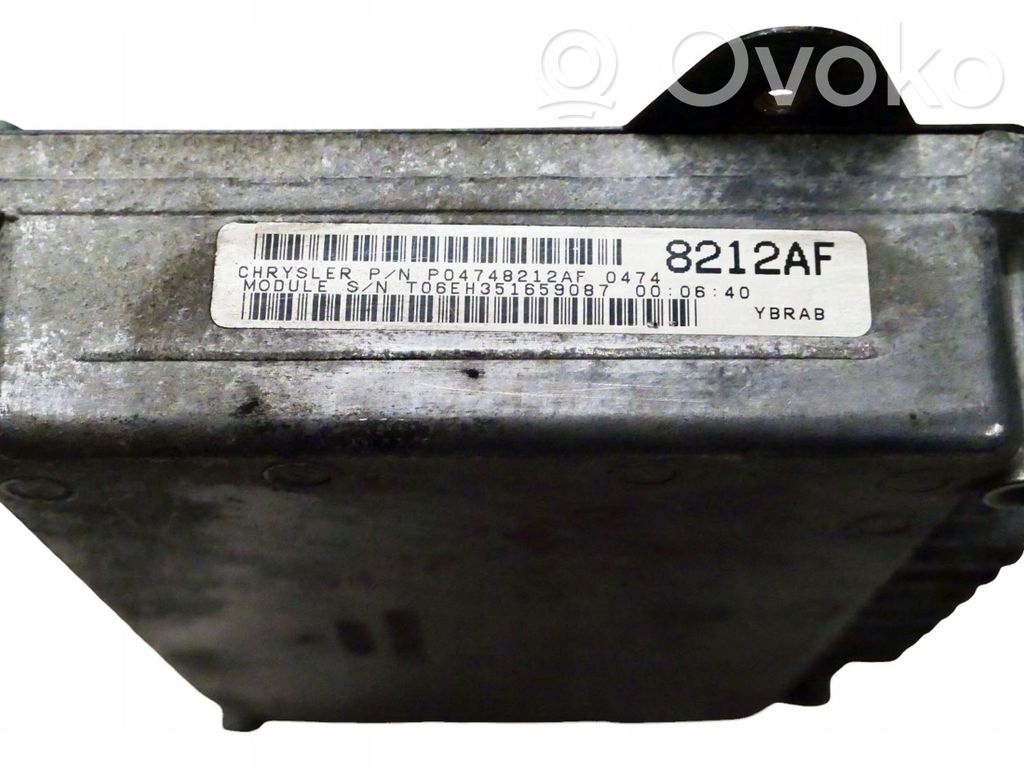 Engine control unit/module   8212AF,P04748212AF