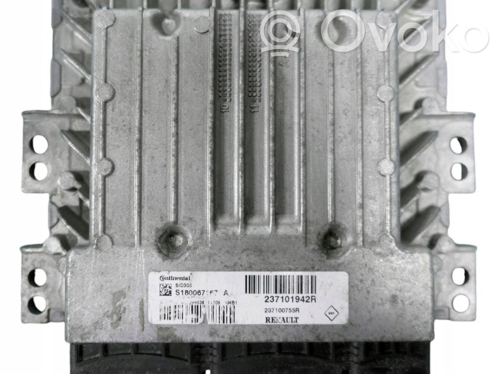 Renault Kangoo II Engine control unit/module 