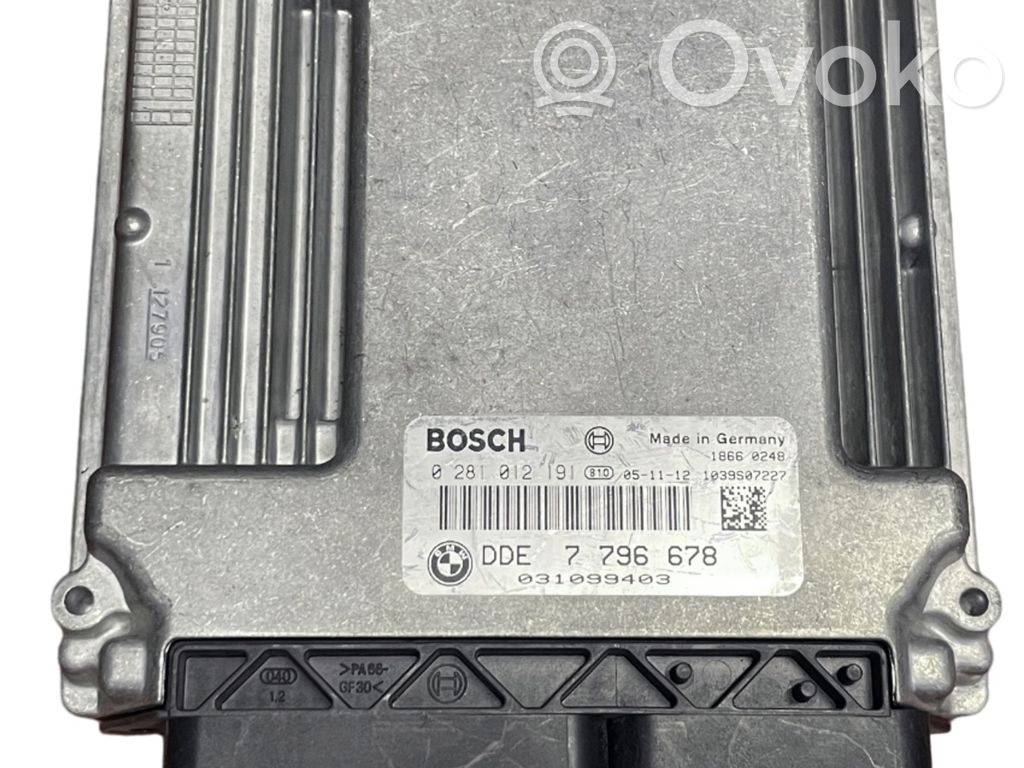 BMW 5 E60 E61 Dzinēja vadības bloks 
