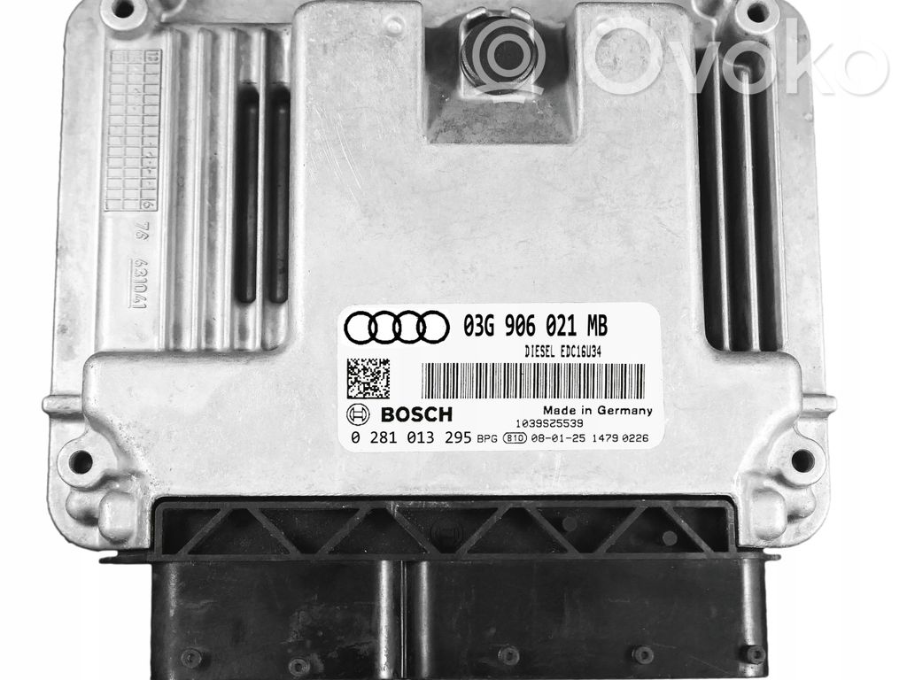 Audi A3 S3 A3 Sportback 8P Engine control unit/module 