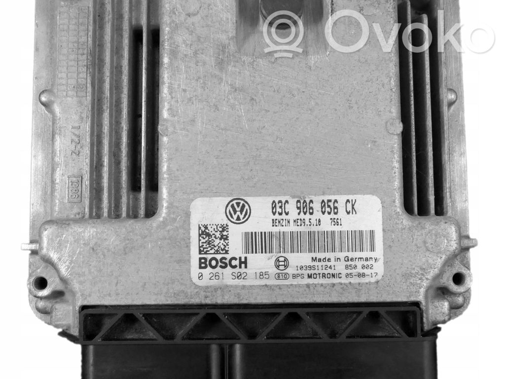 Volkswagen Golf V Engine control unit/module 