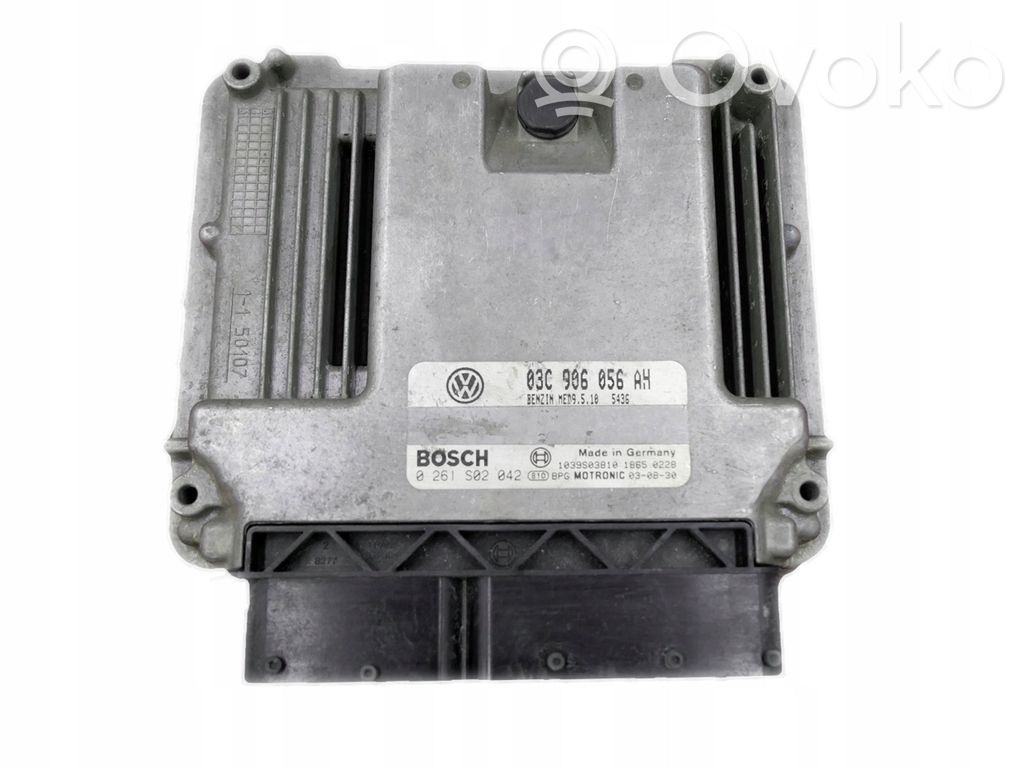 Volkswagen Touran I Engine control unit/module 