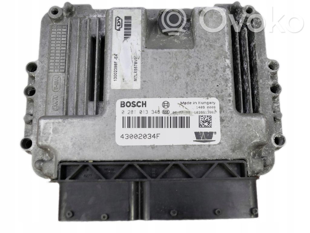 Unidad de control/módulo del motor   43002034F,0281013348