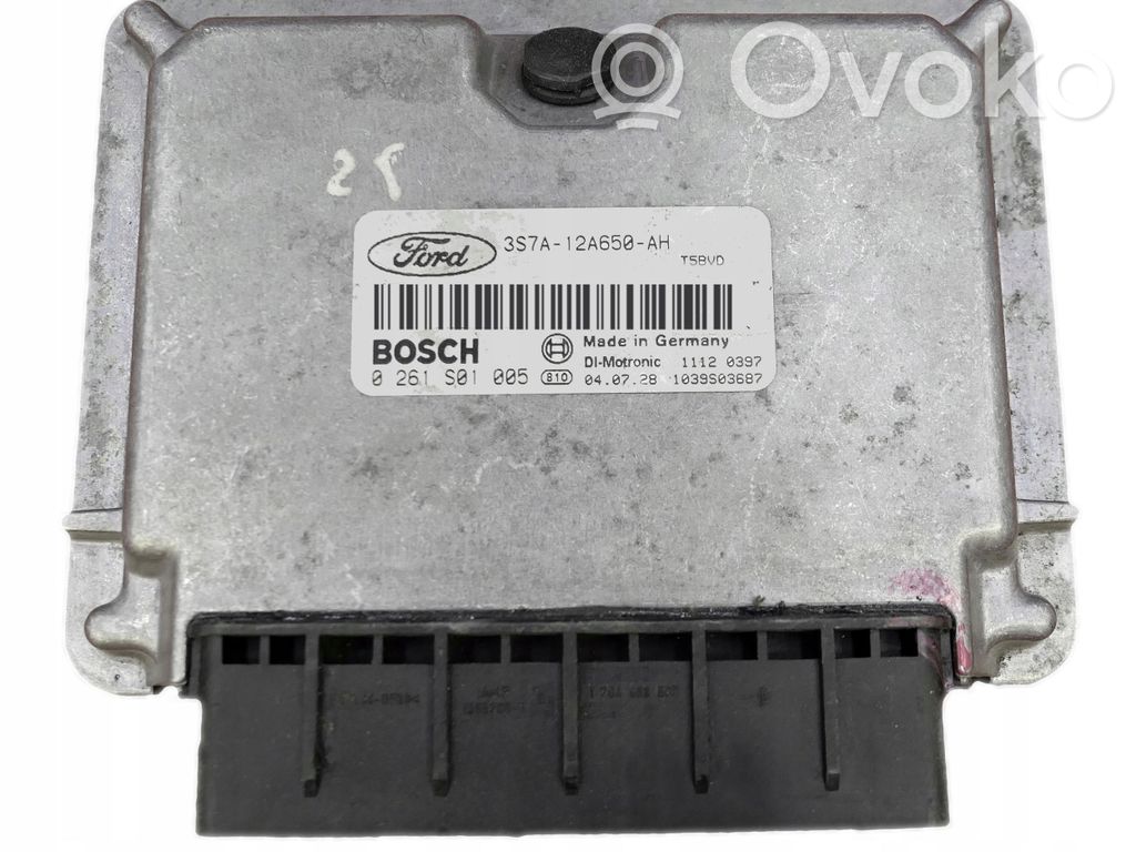 Ford Focus Engine control unit/module 