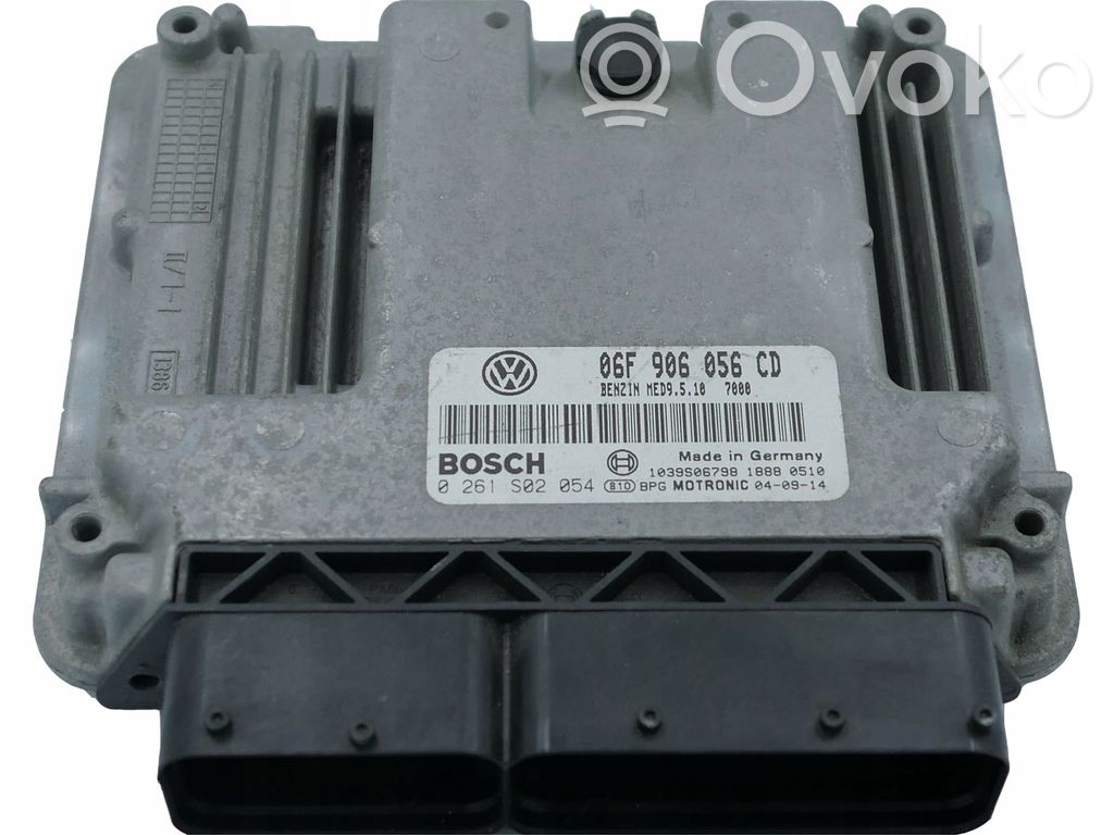 Volkswagen Touran I Engine control unit/module 