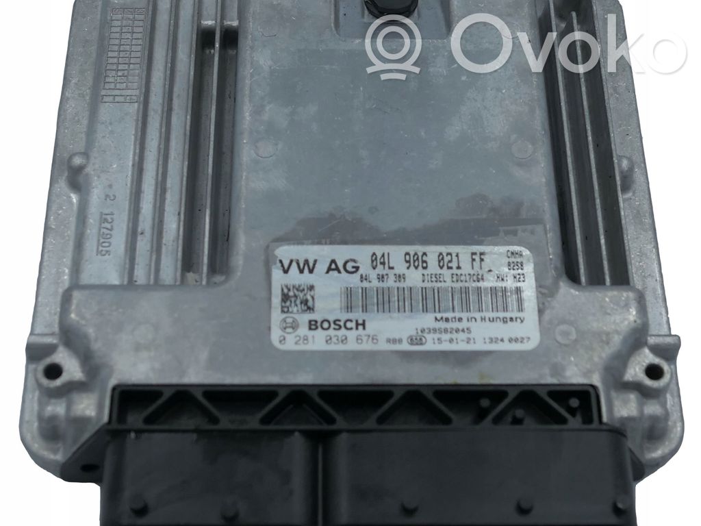Audi A5 8T 8F Engine control unit/module 